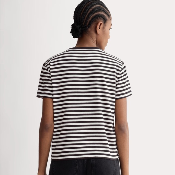 Everlane Box-Cut Tee - Picture 2 of 7